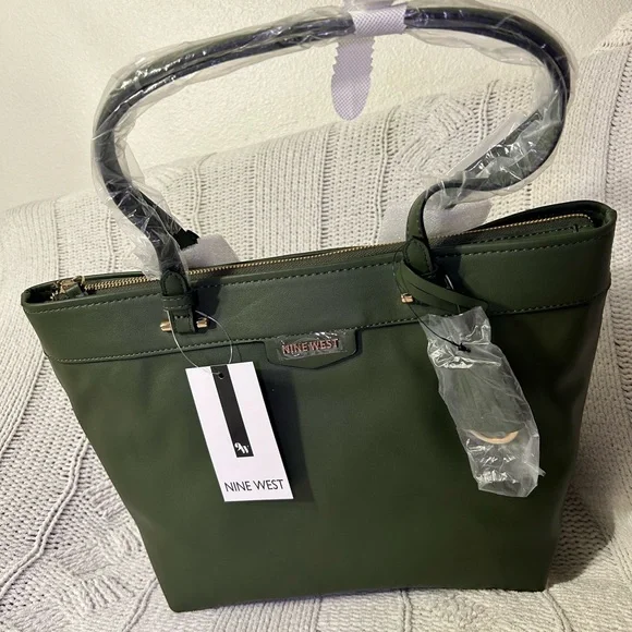 Nine West green tote bag - Picture 3 of 10